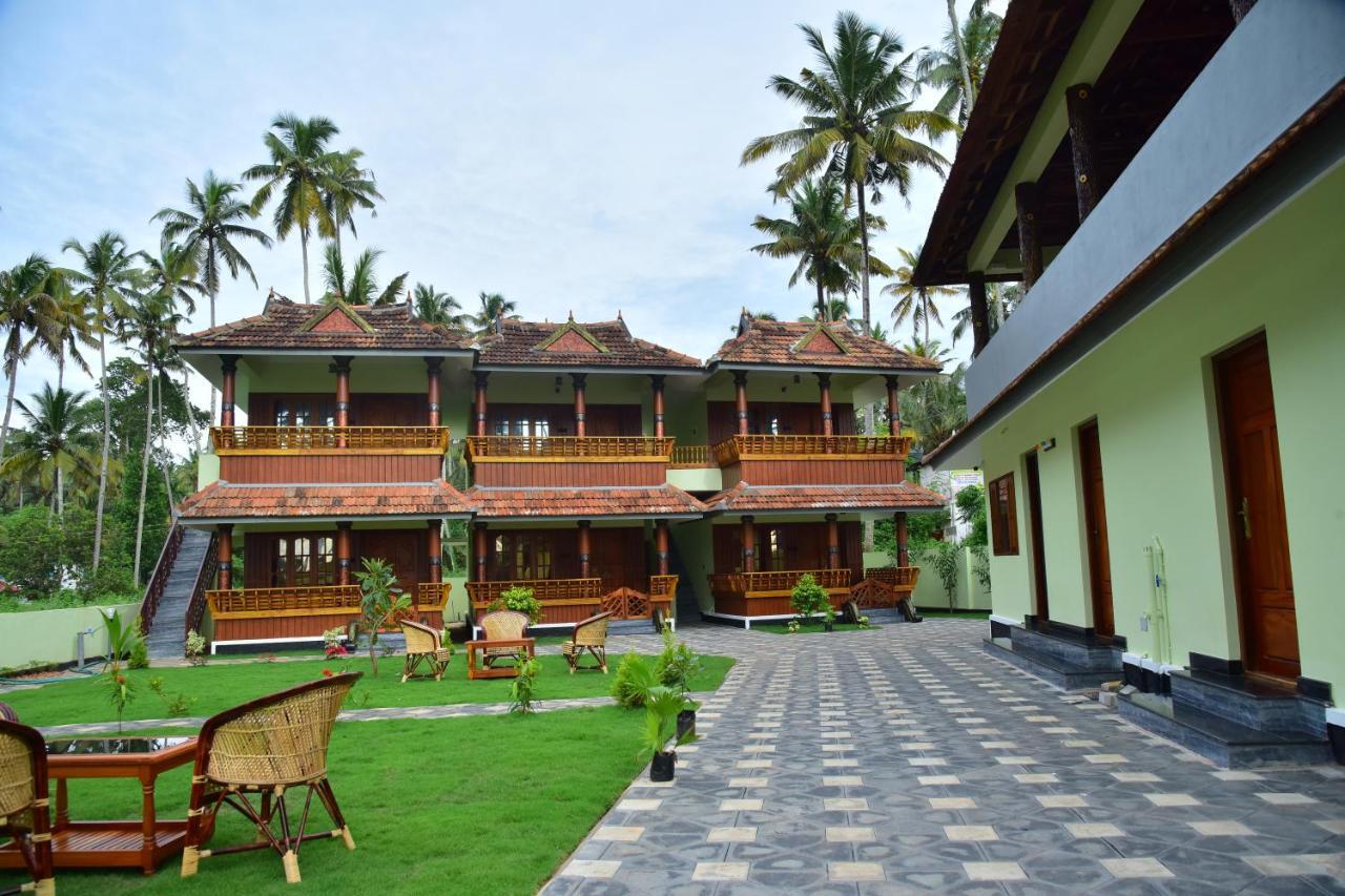 Royal Kazbay Beach Resort Varkala Extérieur photo